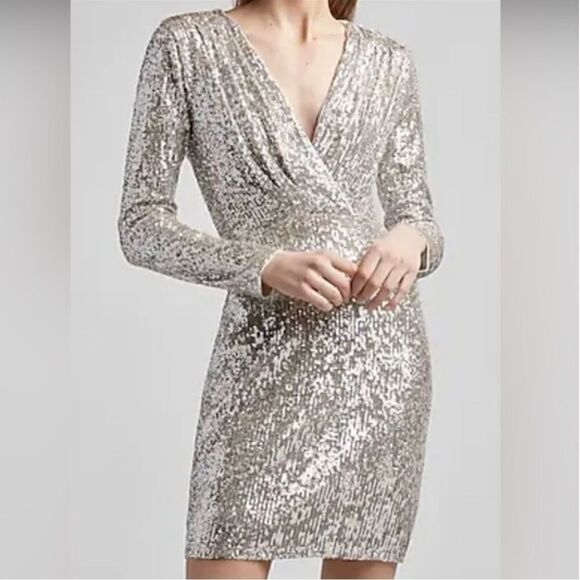 express sequin dress mini silver sequins long sleeve size XS wrap v-neck - Picture 1 of 7